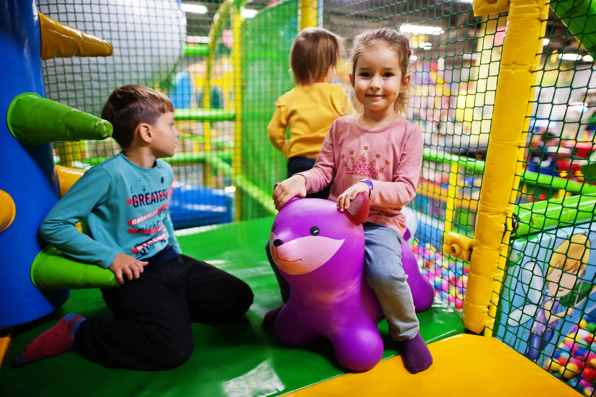 Sancak Aven Kids Club oyun alanı
